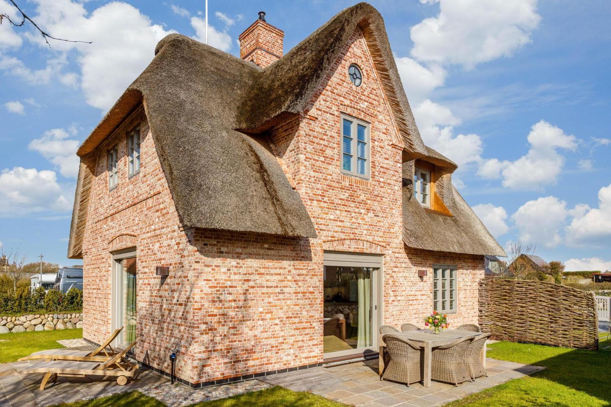 Ferienhaus Neu! Sylt 44 Mit Eigenem Strandkorb Am *